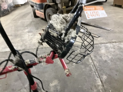 Husky 2-lamp work light for parts or repair, will not power on