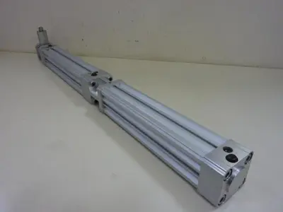 USED PHD INC CVASE5V50X305X2