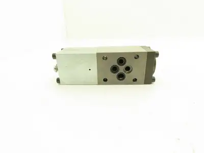 Wandfluh AK4Z60A Pneumatic Solenoid Operated Hydraulic 4/2 Spool Valve 5000 PSI