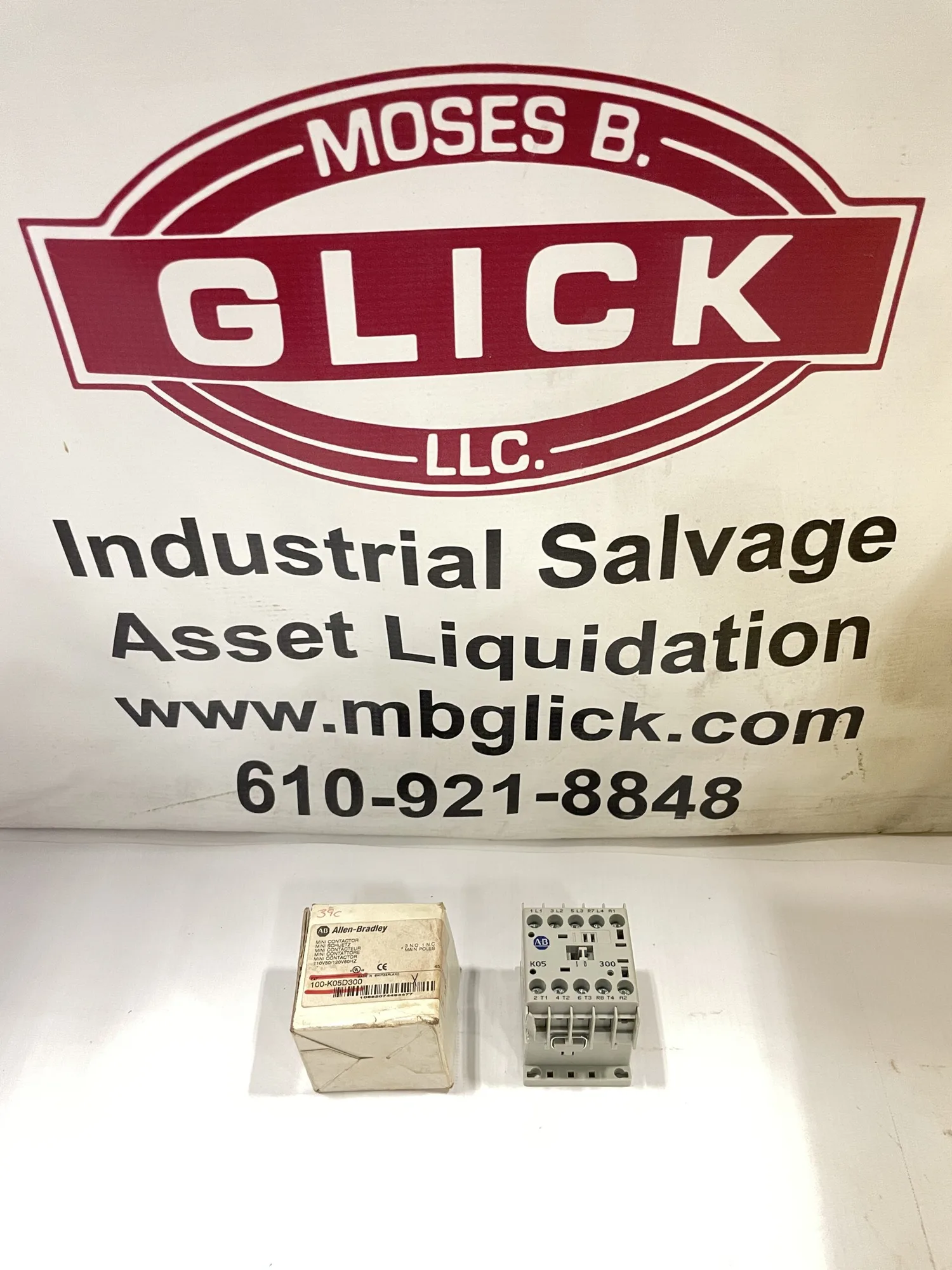 Allen-Bradley 100-K05D300 Ser A Mini IEC Contactor 110/120V 3NO 1NC -NIB