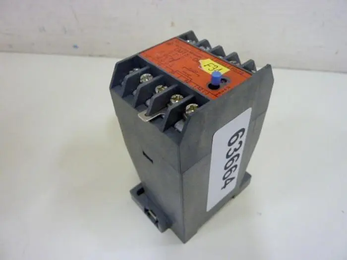 Used KLOCKNER MOELLER EMT5-DB Relays & Switches Michigan US | Ideal Machinery #588704