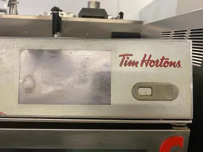 USED MANITOWAC MINI