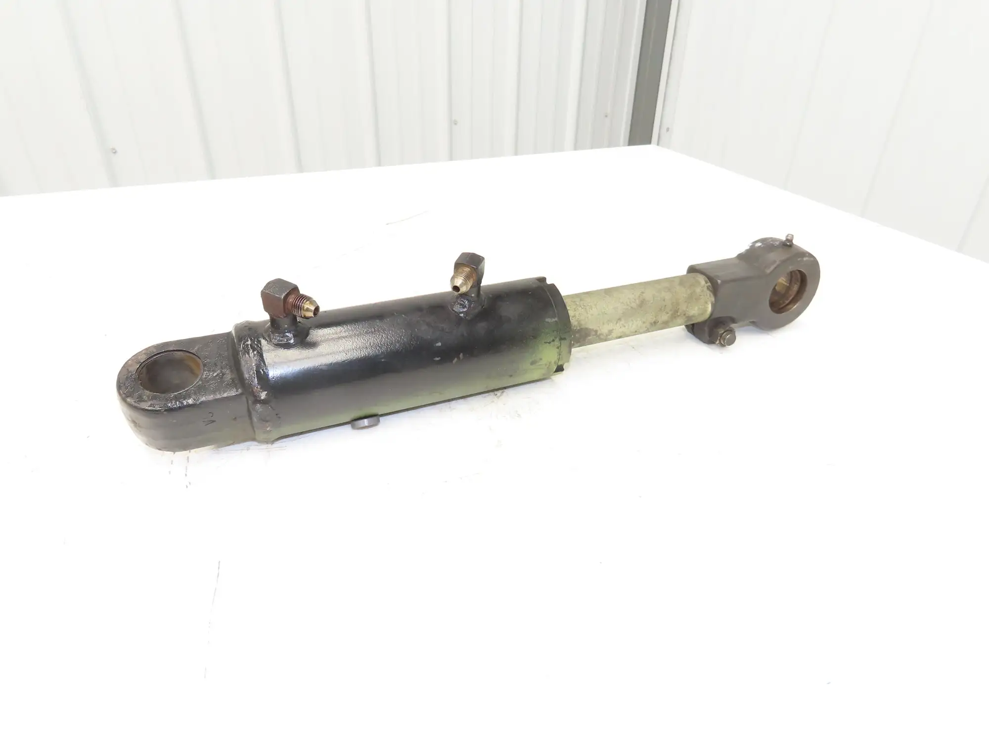 Caterpillar EP18KT Electric Forklift Hydraulic Mast Tilt Cylinder