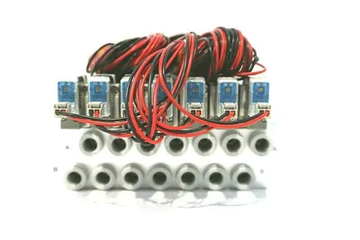 NEW SMC SS5Y5-42-07-C8 VALVES /MANIFOLD SY5440-5L0Z SS5Y54207C8