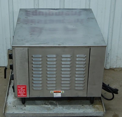 142-0456 NU VU XO-1 Half Size Countertop Convection Oven w/ Steam