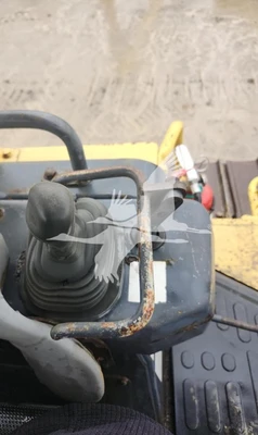 USED 2002 KOMATSU D65PX-12
