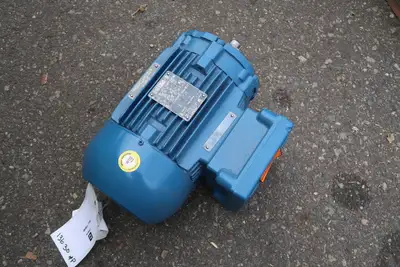 2 hp, 575 volts, 1750 rpm, 145TC Electric Motor