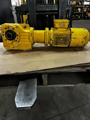 Used SEW-EURODRIVE EURODRIVE,KH67T-LP145-DT-145-DT145L4BM Industrial Controls Ohio US | Surplus Asset Holdings #1289386