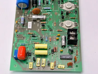 USED SOLIDSTATE CONTROLS PC BOARD