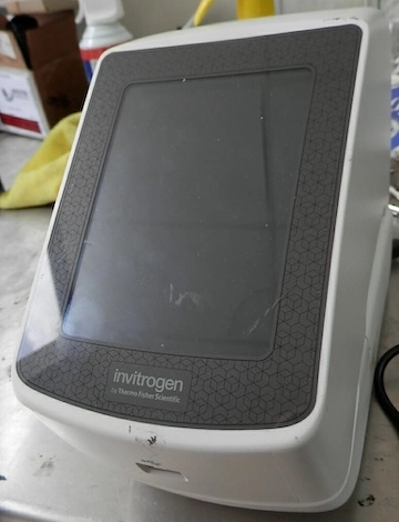 Used INVITROGEN _UNKNOWN_ Electrophoresis California US | Biotech Equipment Sales #1464398