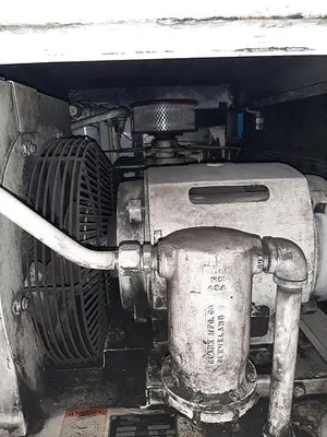 USED GARDNER DENVER – 30HP ROTARY SCREW COMPRESSOR
