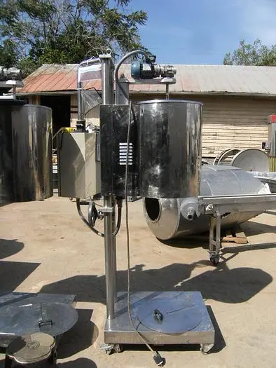 Used 1999 TECNICOIL _UNKNOWN_ Stainless Steel Tanks California US | Machinery & Equipment #138481
