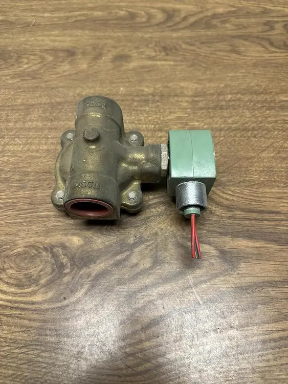 New | in-Stock ASCO 8210G004 Solenoid Valves Ohio US | Surplus Asset Holdings #1247794