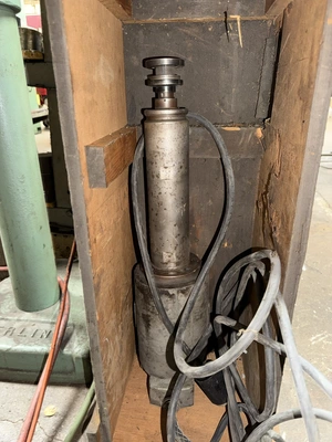 Used _UNKNOWN_ _UNKNOWN_ Tool Post Grinders Michigan US | Miedema Asset Management Group #1442489