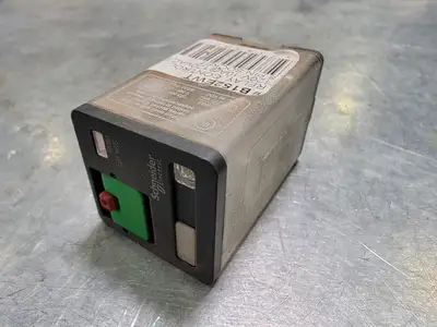 NEW SCHNEIDER ELECTRIC RUMC22F7