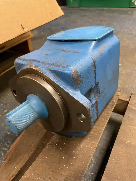 Used REFURBISHED 45V50A-1A22 Pumps | Surplus Asset Holdings #1206193