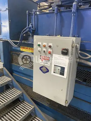 USED 1994 JV MANUFACTURING CRAM-A-LOT HX72 CLOSED DOOR