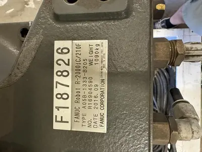 Used 2016 FANUC FANUC R-2000IC/210F Robots Michigan US | Aucto #1332189