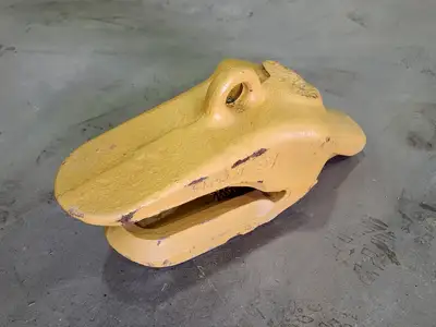 USED CATERPILLAR 472-0794