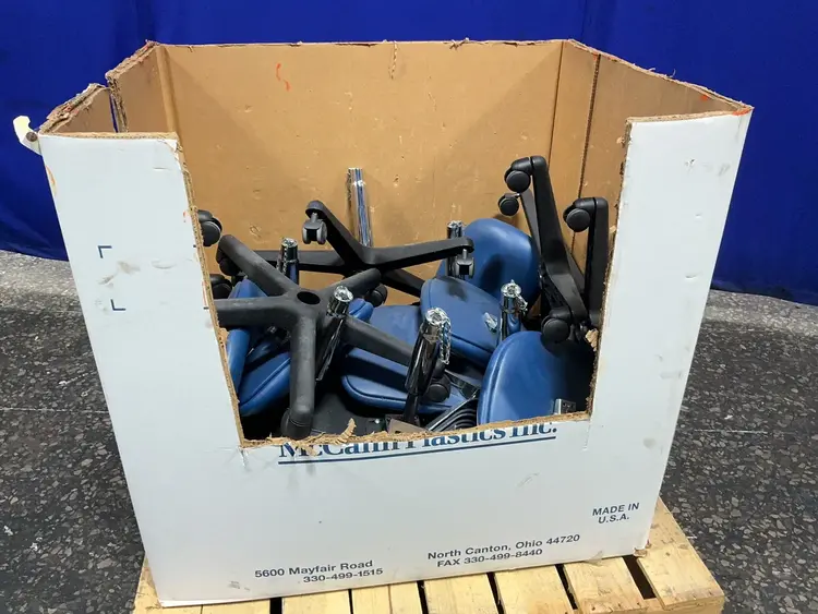 Used INDUSTRIAL SEATING IINC. _UNKNOWN_ Furniture (Medical) Ohio US | HGR 24 #1230589