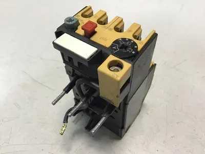 USED ALLEN BRADLEY 193-BSB22 SER B