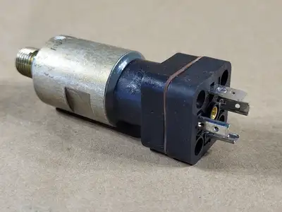 NEW MILLER TECHNOLOGY 824320