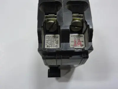 USED SQUARE D QO215