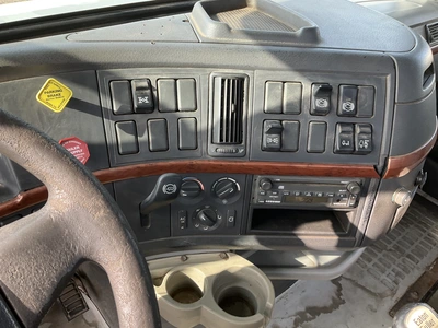 Used 2005 VOLVO TBD Conventional trucks Michigan US | Miedema Asset Management Group #1363375