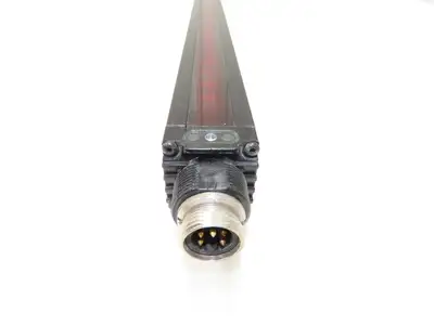 Banner 39578 Mini-Array Emitter Sensor 1057mm 19mm Beam Spacing Light Curtain