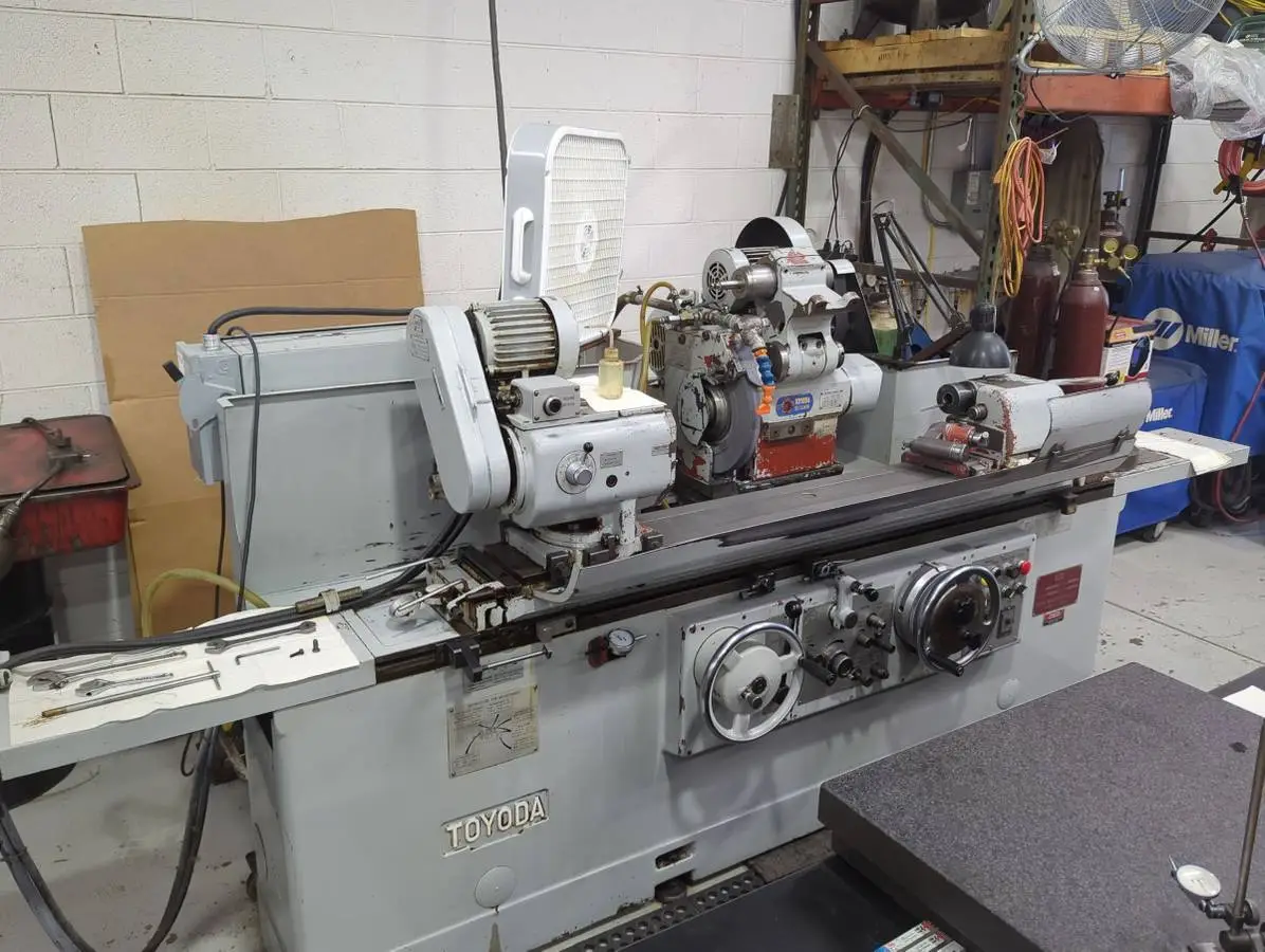 USED 1981 TOYODA GUP 32 x 100
