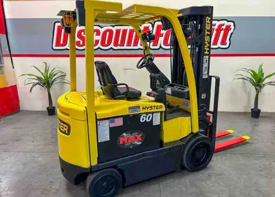 USED 2015 HYSTER E60XN