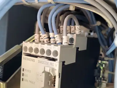 Full Voltage Non-Reversing MCC Bucket Size 1