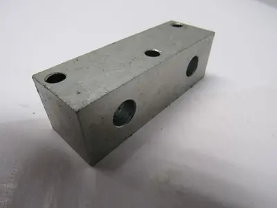 New | in-Stock LINCOLN INDUSTRIAL _UNKNOWN_ Valves/Fittings | Arrow Industrial #627052