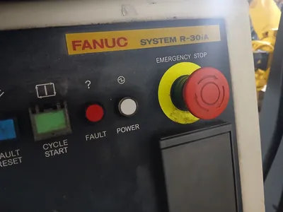 2013 FANUC R-2000IB/165F Robots | ACES Robotics Ltd (2)