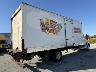 Used 2004 INTERNATIONAL 4300 SBA 4X2 24' BOX TRUCK Box trucks Ohio US | Miedema Asset Management Group #1709395