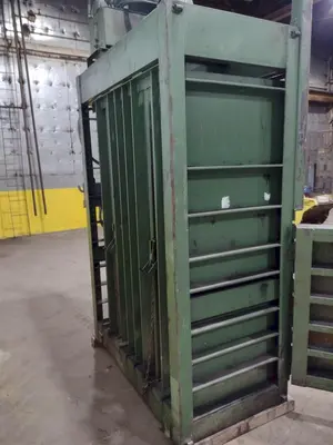 60" X 30" PIQUA SERIES 40 HYDRAULIC VERTICAL BALER: STOCK #18802