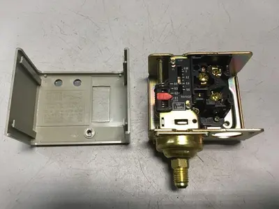 USED SAGINOMIYA SEISAKUSHO SNS-C106Z043
