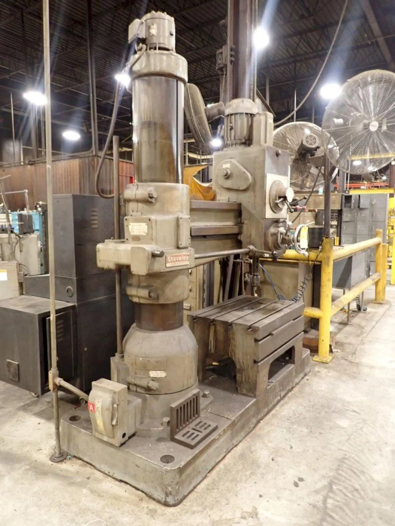 USED KITCHEN & WADE 4'6" E32