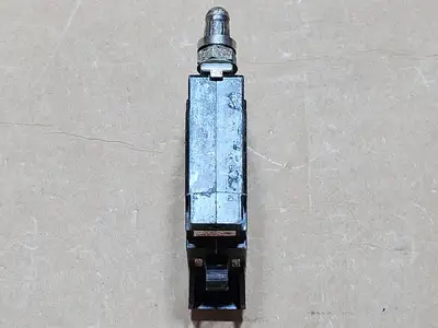 Used AIRPAX LMLK1-1RLS4-29877-6-V 20A 80VDC Switchgears British Columbia CA | Lenmark #1438569