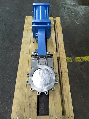 Grinell 10"-150 knife gate valve actuated