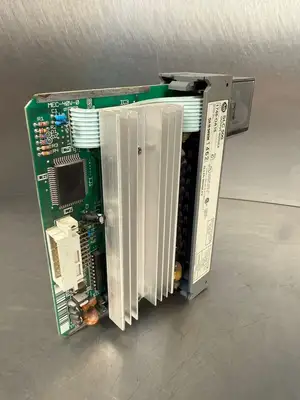 Allen-Bradley 1746-OA16 /C Slc 500 Output Mod 85-265VAC 50/60Hz (6.4.5)