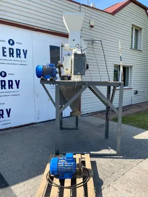 1999 SPOMASZ OSTRÓW WIELKOPOLSKI MI-250 Milling / Grinding Equipment – Miscellaneous | Perry Equipment (3)
