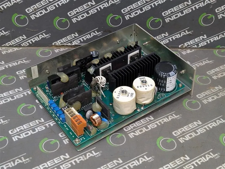 Used SERVOLAND _UNKNOWN_ Servo Controller Parts Wisconsin US | Green Industrial #670417
