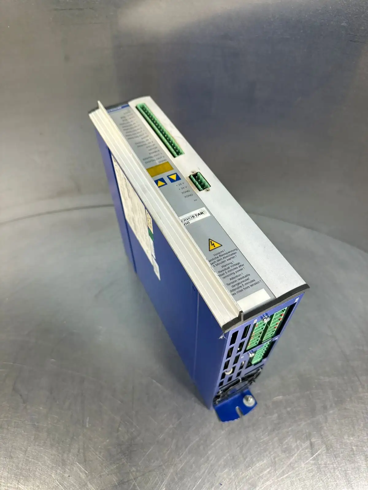 Kollmorgen SERVOSTAR610 S61000-550 SERVO DRIVE S61000550 (7.5.5)