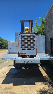 USED 2003 OVERBUILT 10