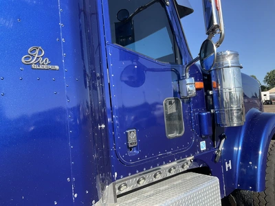 Used 2000 INTERNATIONAL 9900IX Conventional trucks Michigan US | Miedema Asset Management Group #1357798