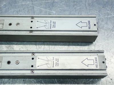 USED KEYENCE PJV21