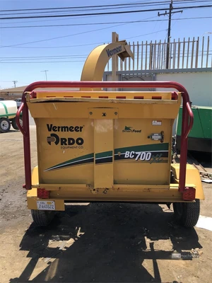 Used 2015 VERMEER BC700XL Brush Chippers California US | Lillo Machinery #1403840