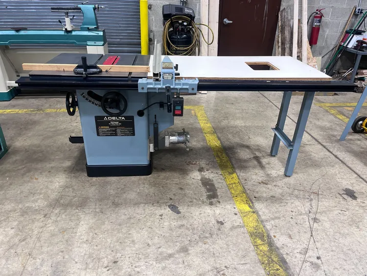 Used DELTA 10" Unisaw Woodworking Saws New Jersey US | Michael Fine Machinery Co., Inc. #1140483