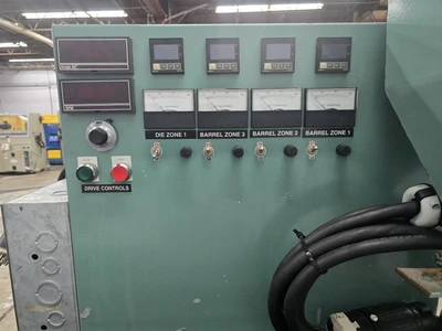 1.5" Polytruder Extruder 24:1 L/D Ratio, 10 HP AC Motor